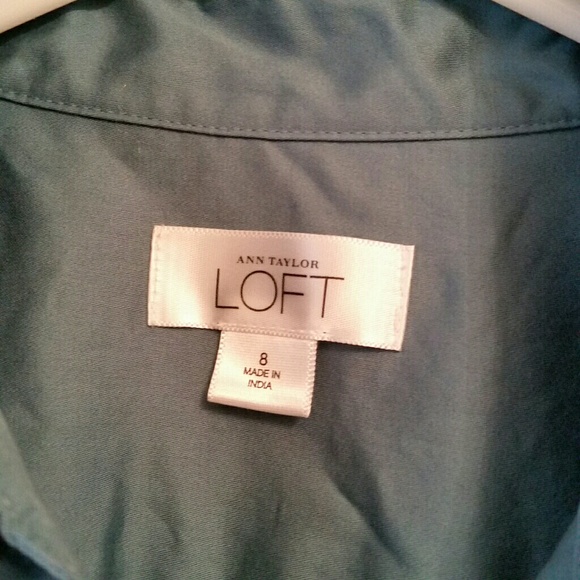 Ann Taylor Loft Sz 8 Long Sleeve top - Picture 2 of 3